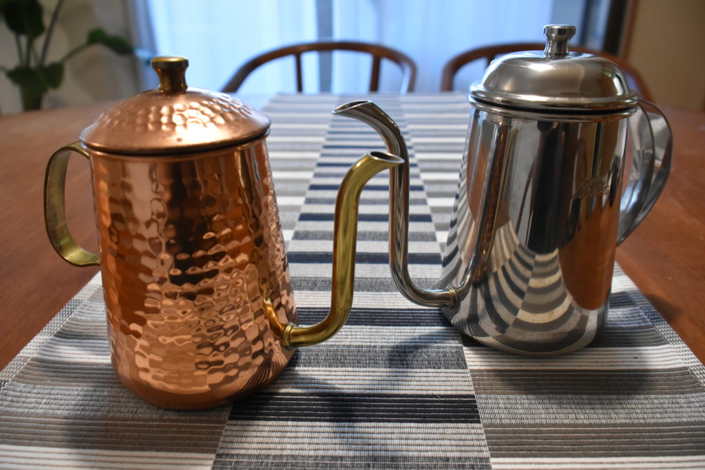 カリタのコーヒーポット、銅600mlとステンレス700mlを比較！の巻